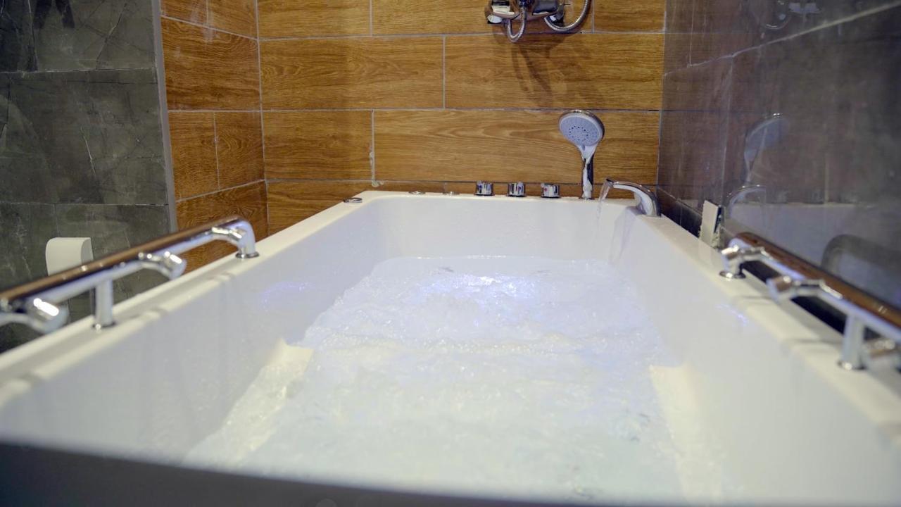 نزل خيال للشقق المخدومه Jizan Bagian luar foto