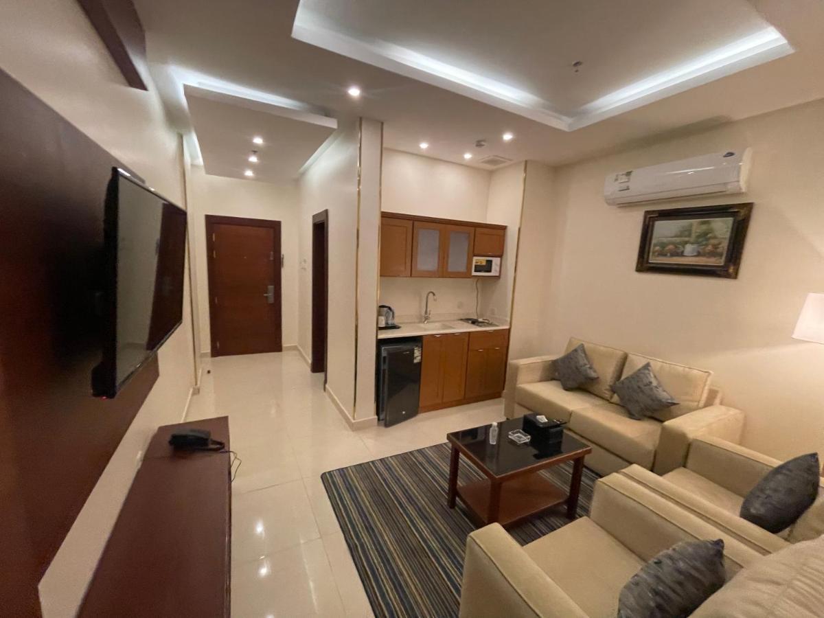 نزل خيال للشقق المخدومه Jizan Bagian luar foto